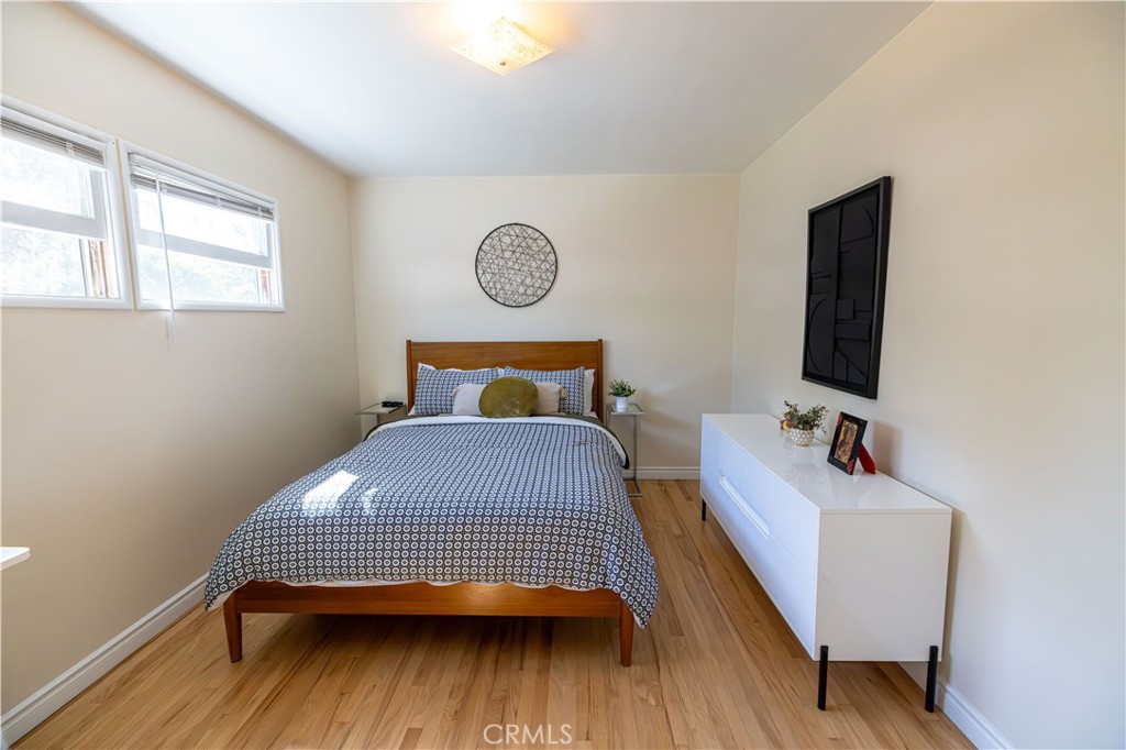 Bed 1 - 415 S Devon, Orange CA 92868 - photo 7