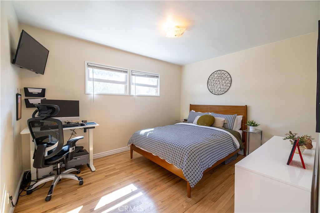 Bed 1 - 415 S Devon, Orange CA 92868 - photo 8