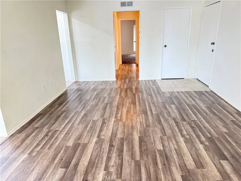 420 E Blueridge Avenue, Orange, CA 92865