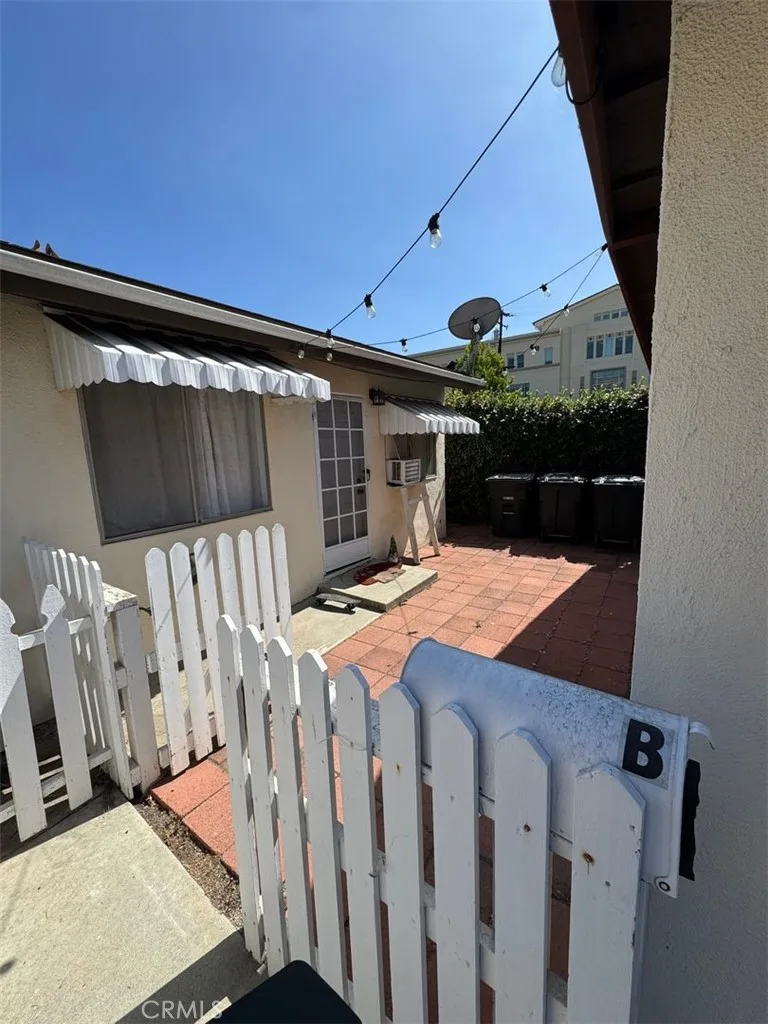 421 N Olive B, Orange, CA 92866