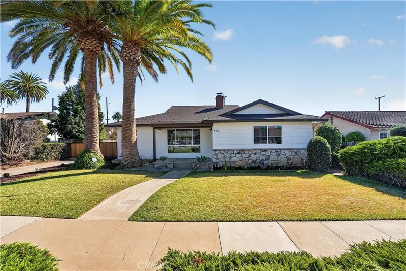 436 Hoover, Orange, CA 92867