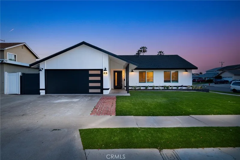 4422 E Silverleaf, Orange, CA 92869