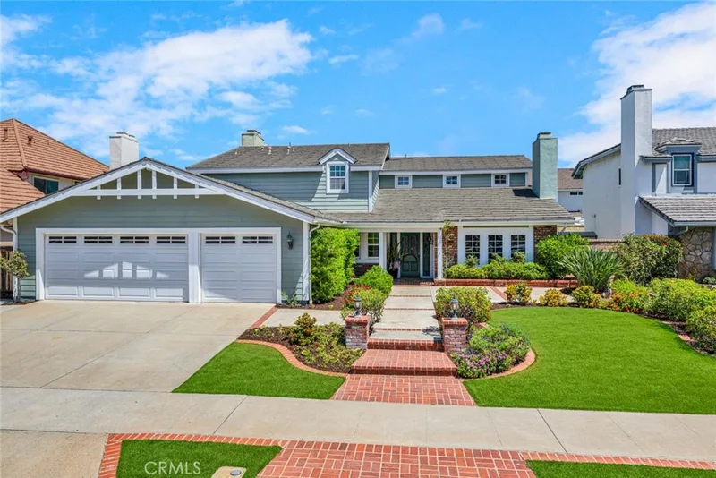 4649 E Blue Jay Avenue, Orange, CA 92869