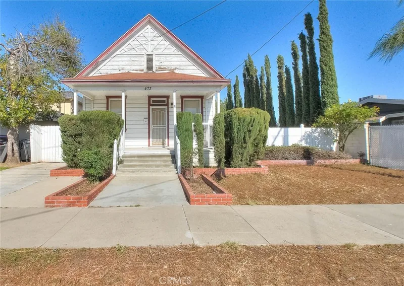 469 N Cypress, Orange
