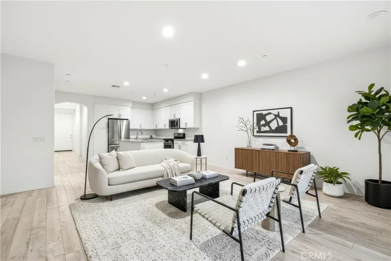 4722 E Washington, Orange, CA 92869