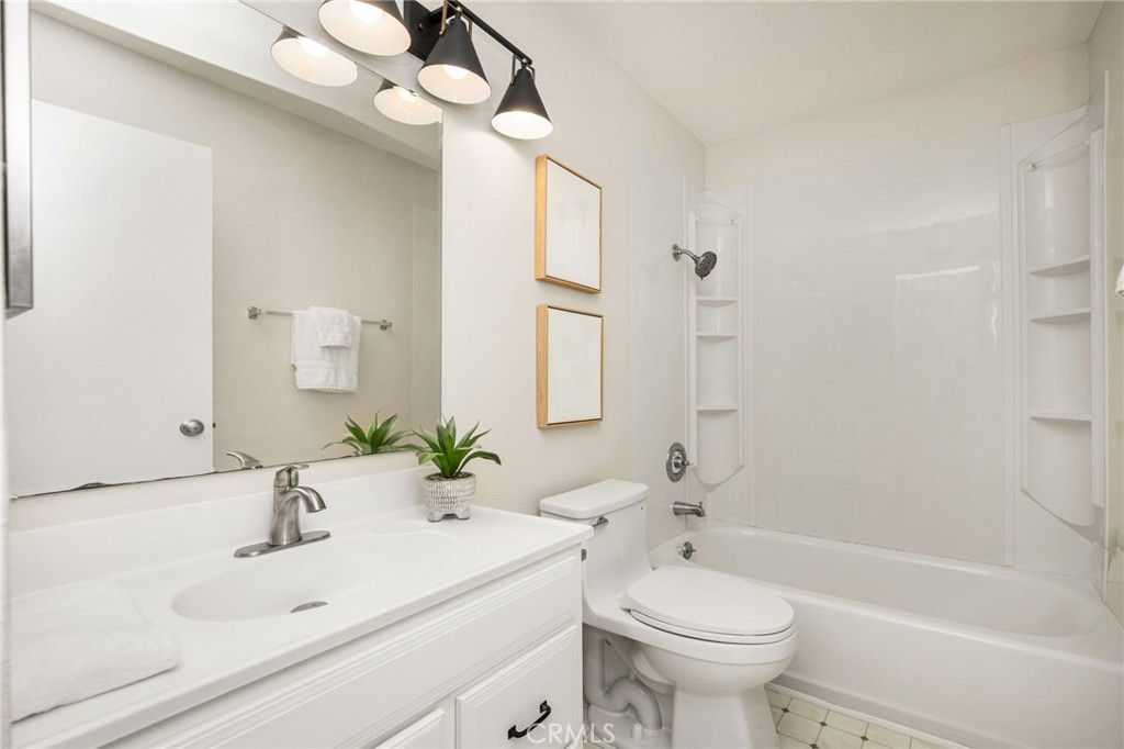 4900 E Chapman 52, Orange CA 92869 - photo 20