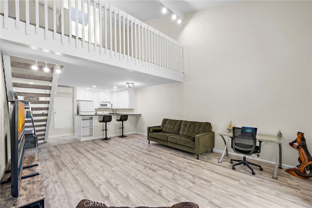 4900 E Chapman 8, Orange CA 92869 - photo 4