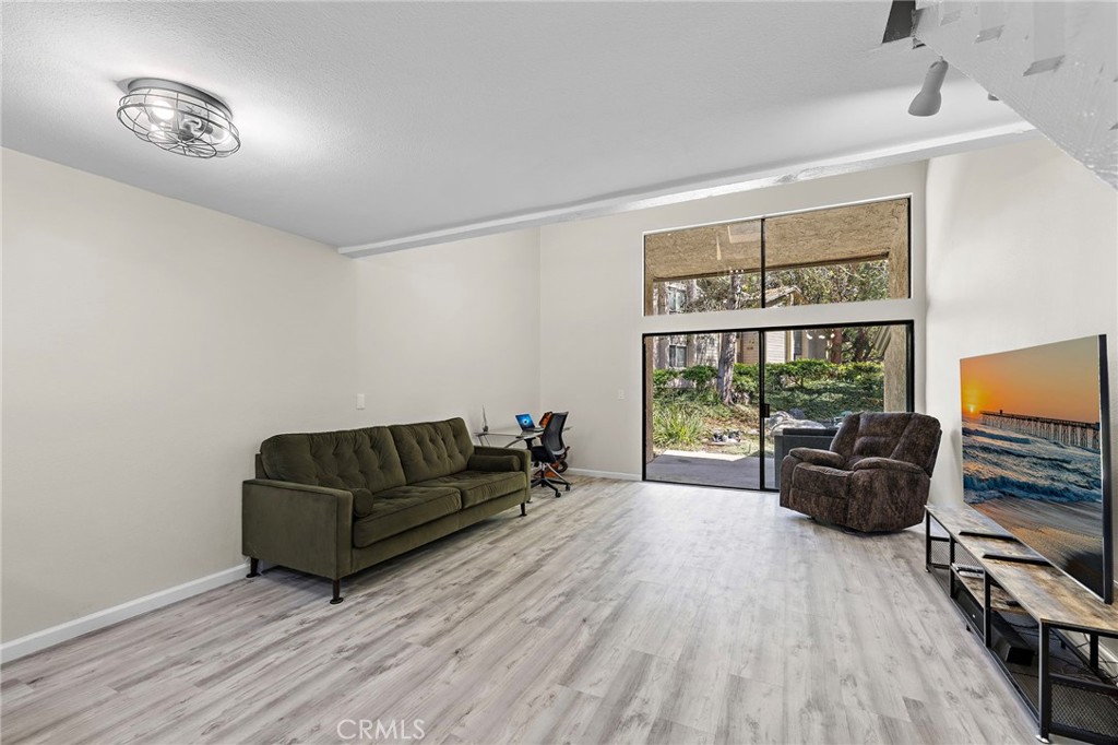 4900 E Chapman 8, Orange CA 92869 - photo 5