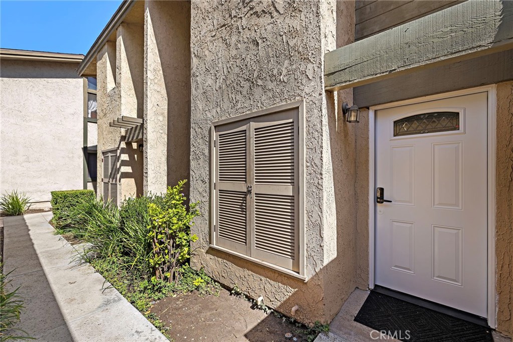 4900 E Chapman 8, Orange CA 92869 - photo 25