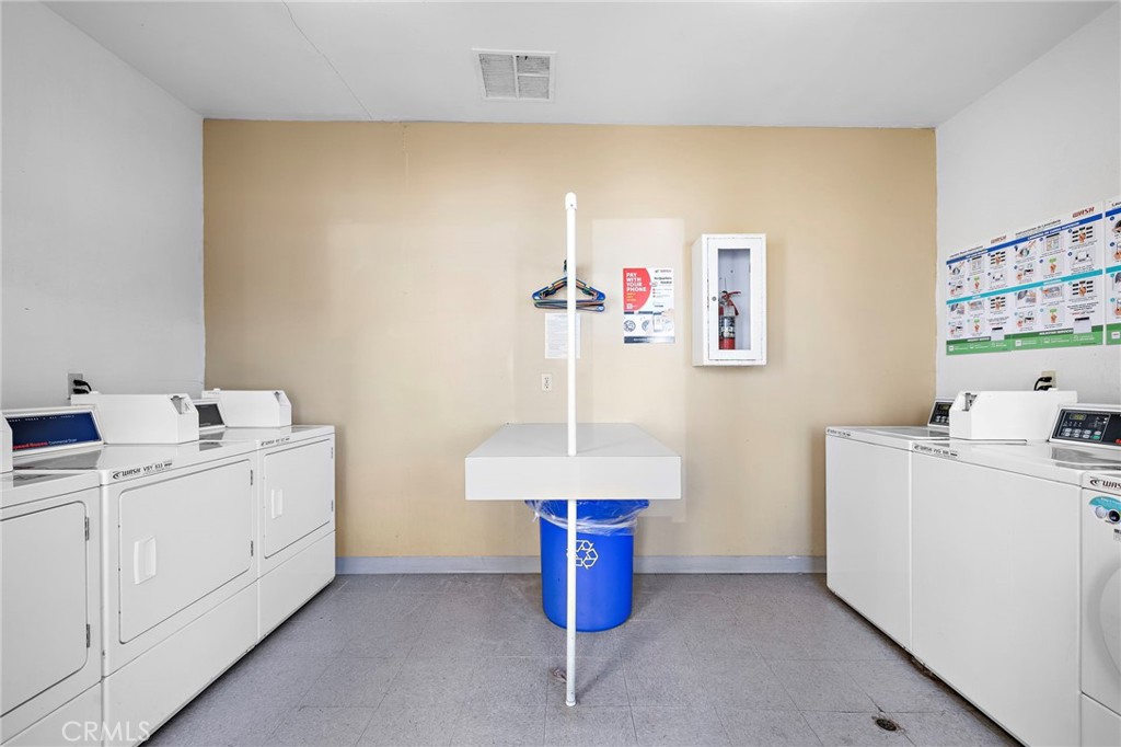 4900 E Chapman 8, Orange CA 92869 - photo 26