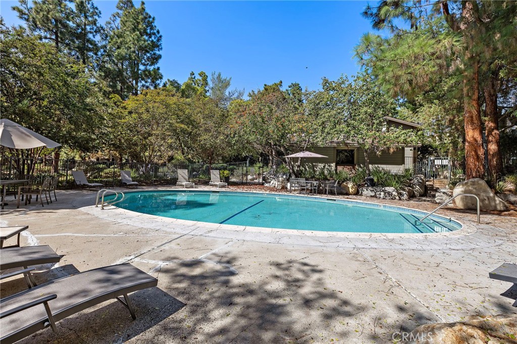 4900 E Chapman 8, Orange CA 92869 - photo 30