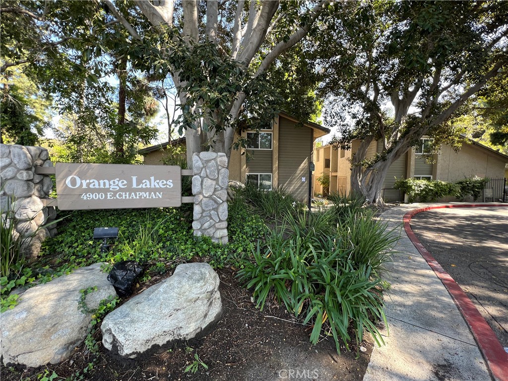 4900 E Chapman Avenue 61, Orange CA 92869 - photo 1