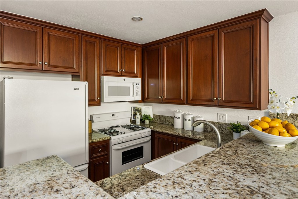 4900 E Chapman 109, Orange CA 92869 - photo 15