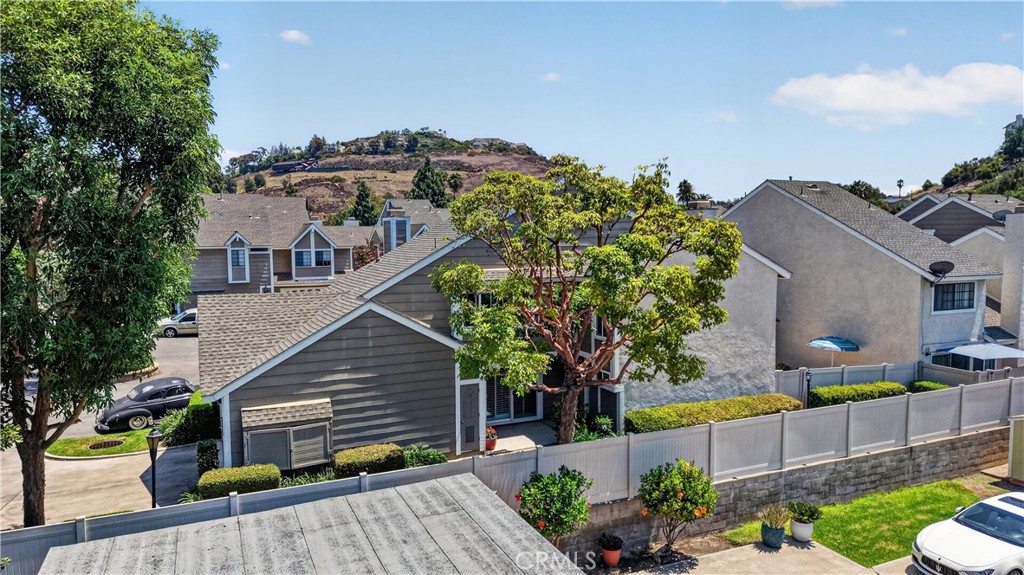 5037 E Almond Avenue 5, Orange CA 92869 - photo 38
