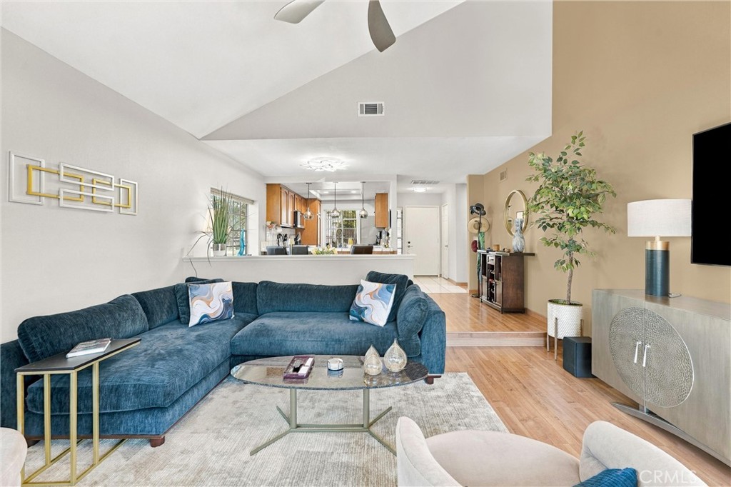 5049 E Almond Avenue 4, Orange CA 92869 - photo 5