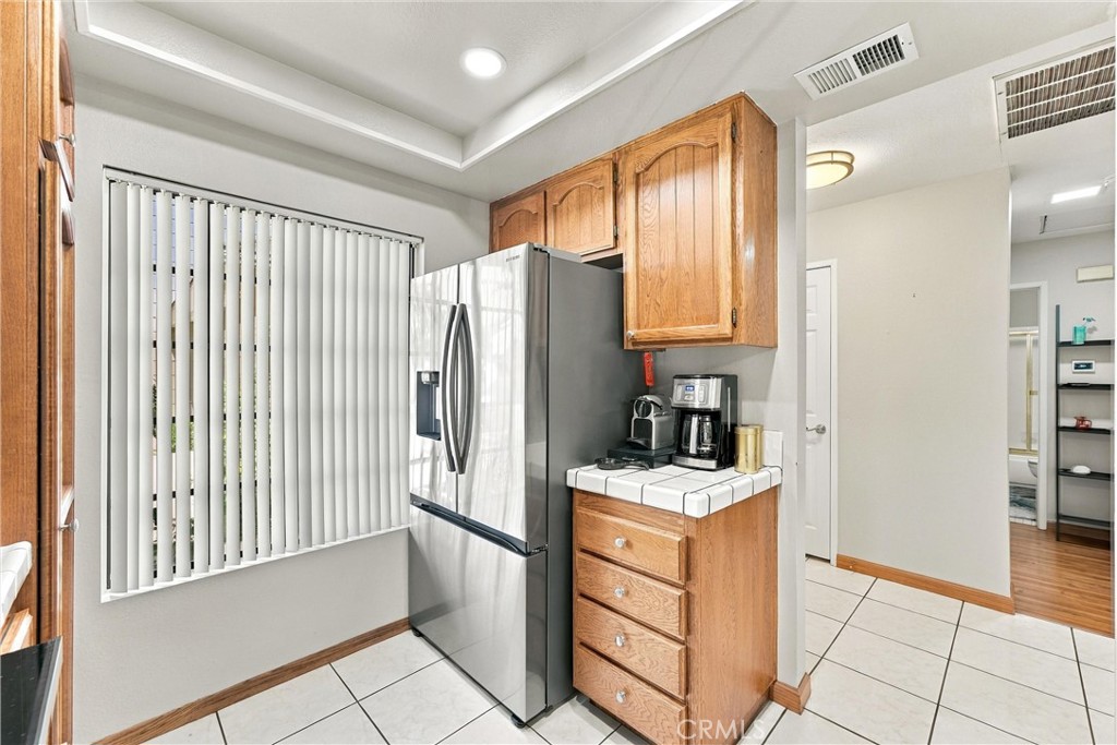 5049 E Almond Avenue 4, Orange CA 92869 - photo 13