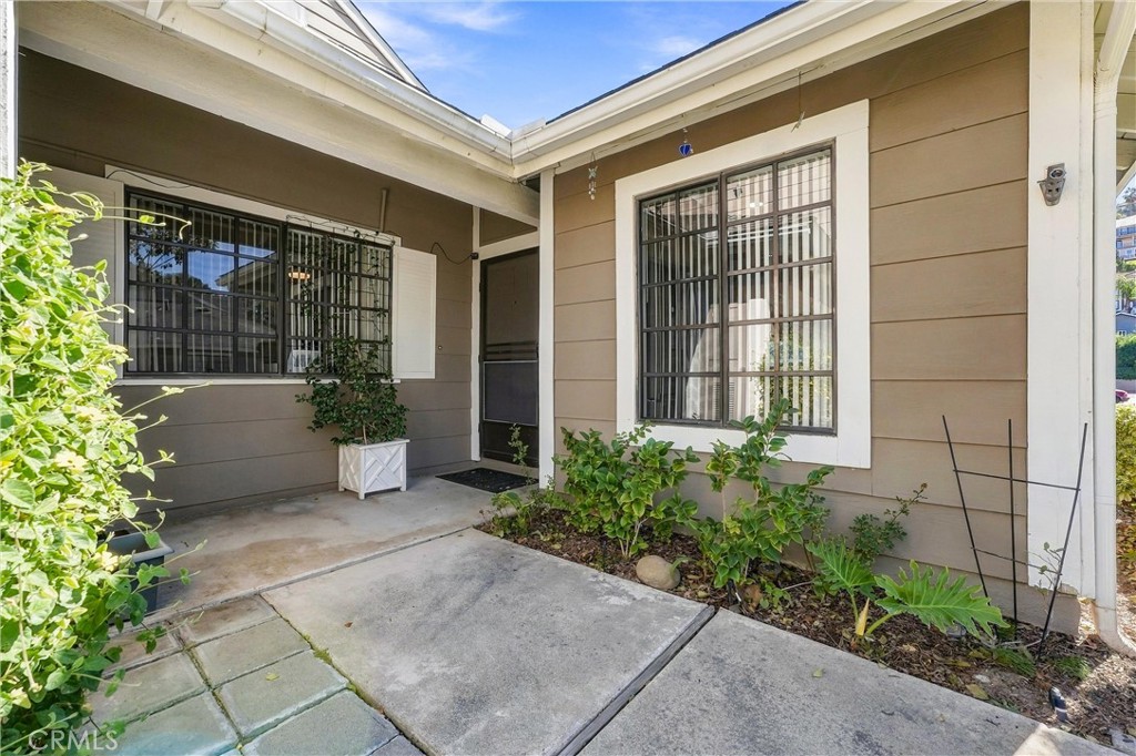 5049 E Almond Avenue 4, Orange CA 92869 - photo 31