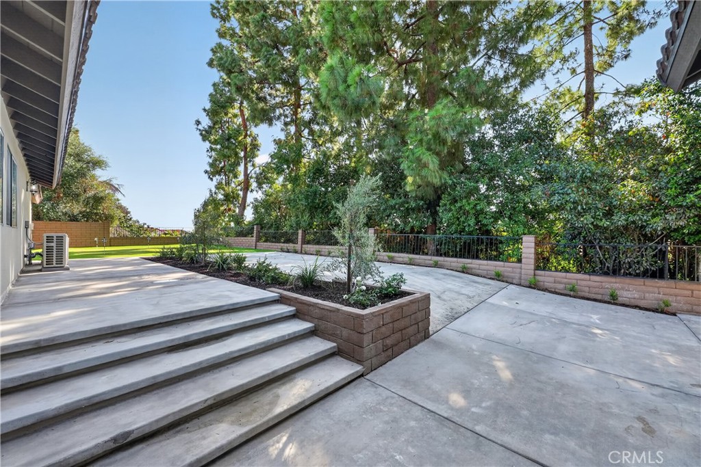 5092 E Equestrian, Orange CA 92869 - photo 49