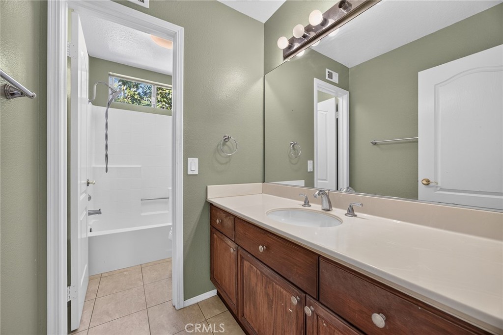 511 N Pageant A, Orange CA 92869 - photo 10