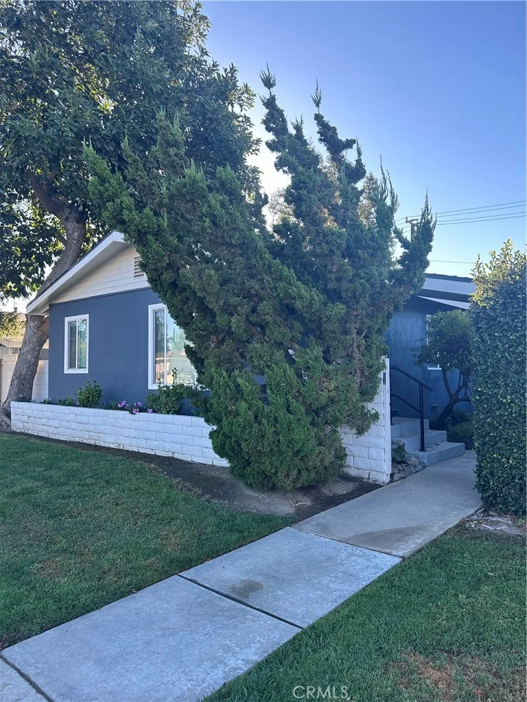 514 E Chalynn Circle, Orange
