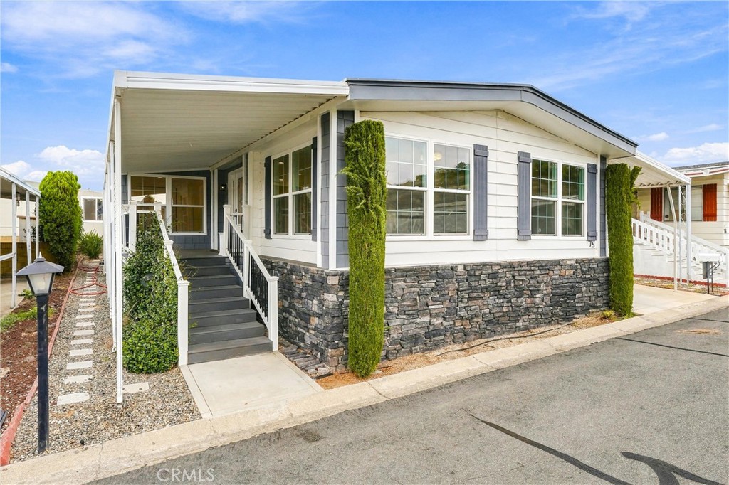 5215 E Chapman 75, Orange CA 92869 - photo 3