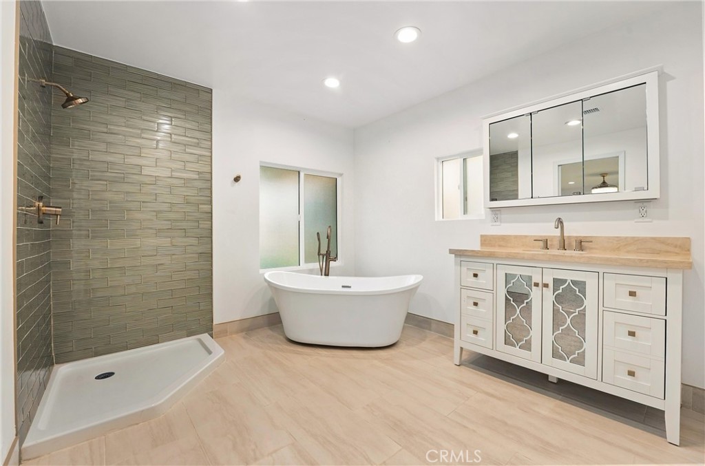 5215 E Chapman 75, Orange CA 92869 - photo 23