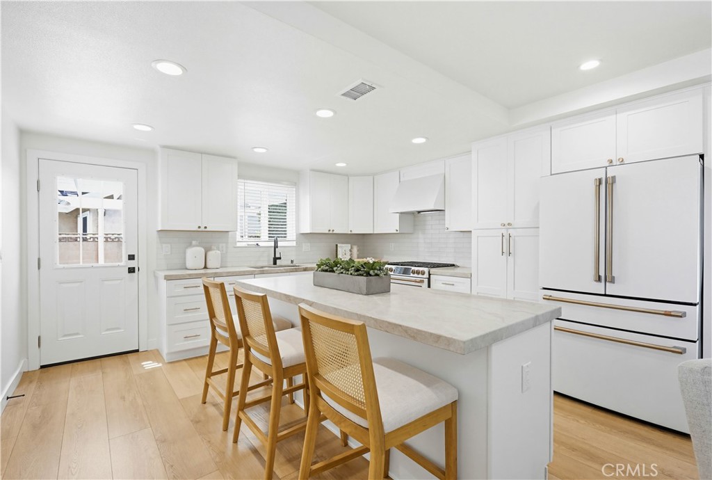 531 W Brentwood, Orange CA 92865 - photo 1