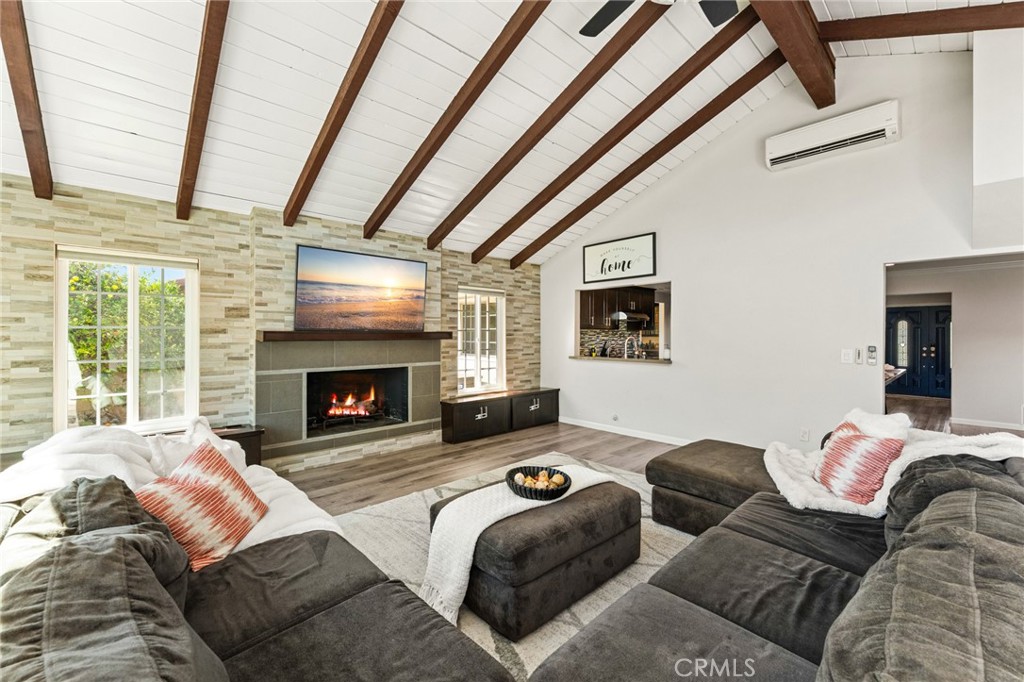 538 E Riverview, Orange CA 92865 - photo 2
