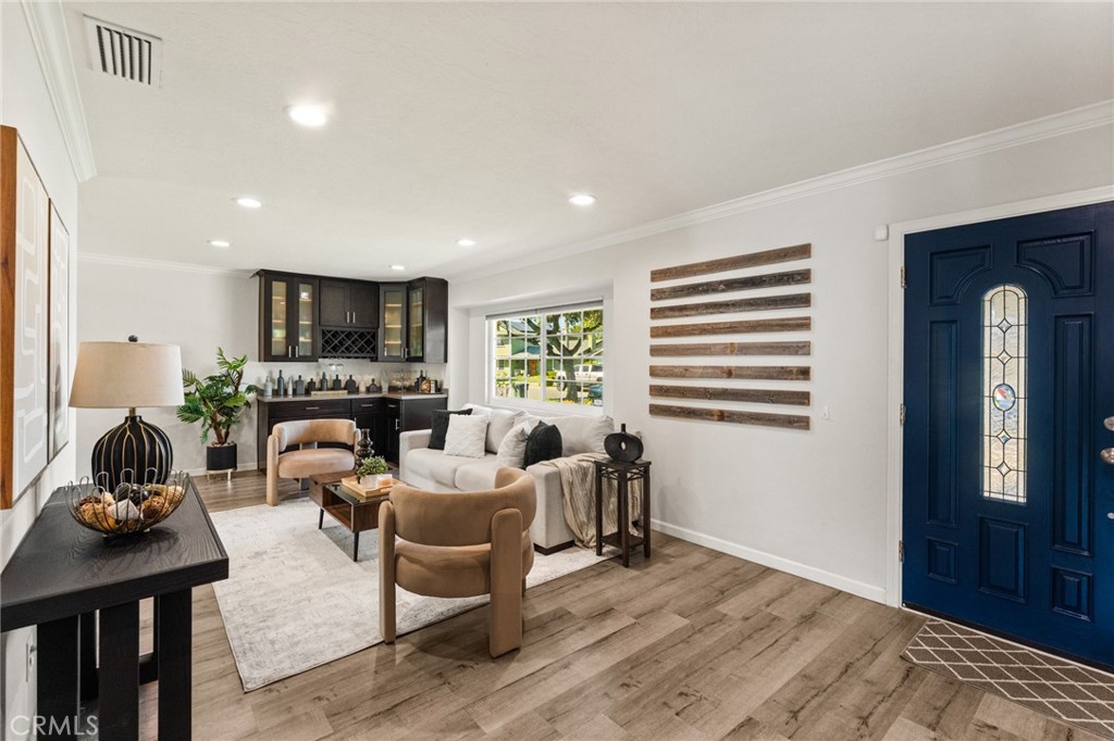 538 E Riverview, Orange CA 92865 - photo 5