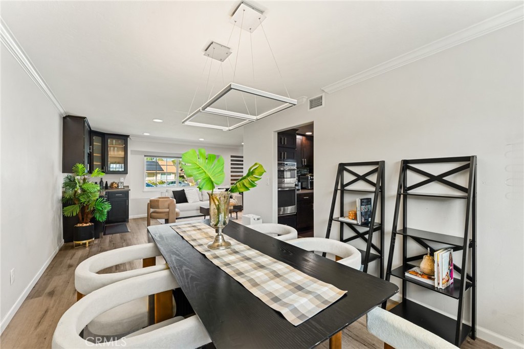 538 E Riverview, Orange CA 92865 - photo 11