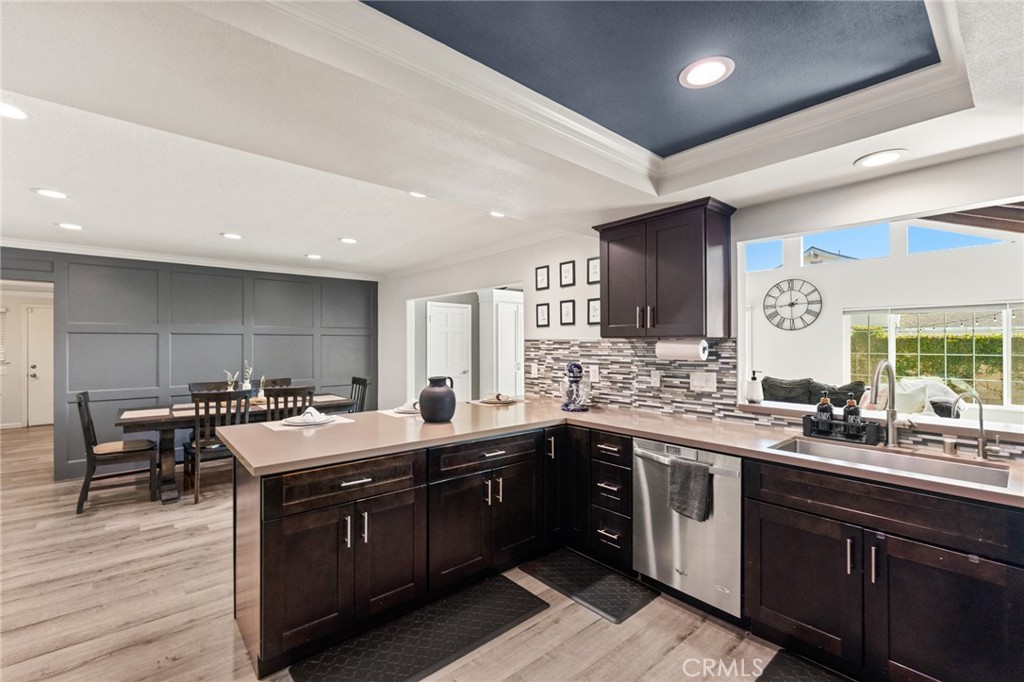 538 E Riverview, Orange CA 92865 - photo 18