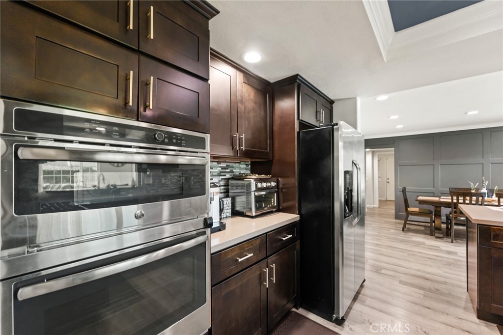 538 E Riverview, Orange CA 92865 - photo 22