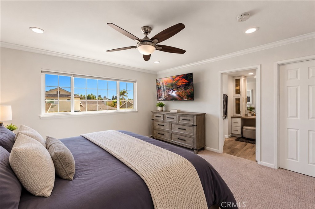 538 E Riverview, Orange CA 92865 - photo 33