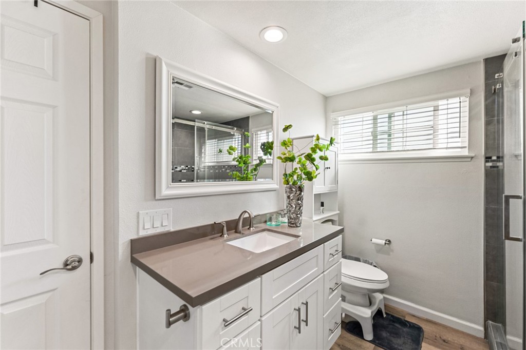 538 E Riverview, Orange CA 92865 - photo 35