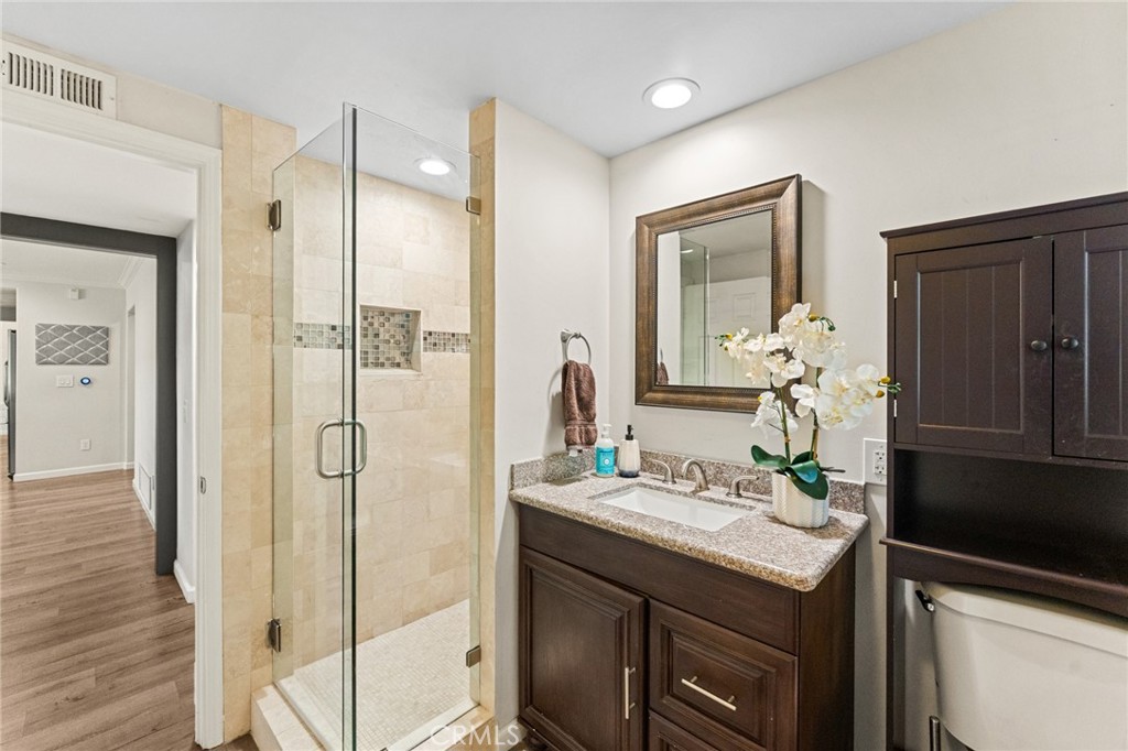 538 E Riverview, Orange CA 92865 - photo 42