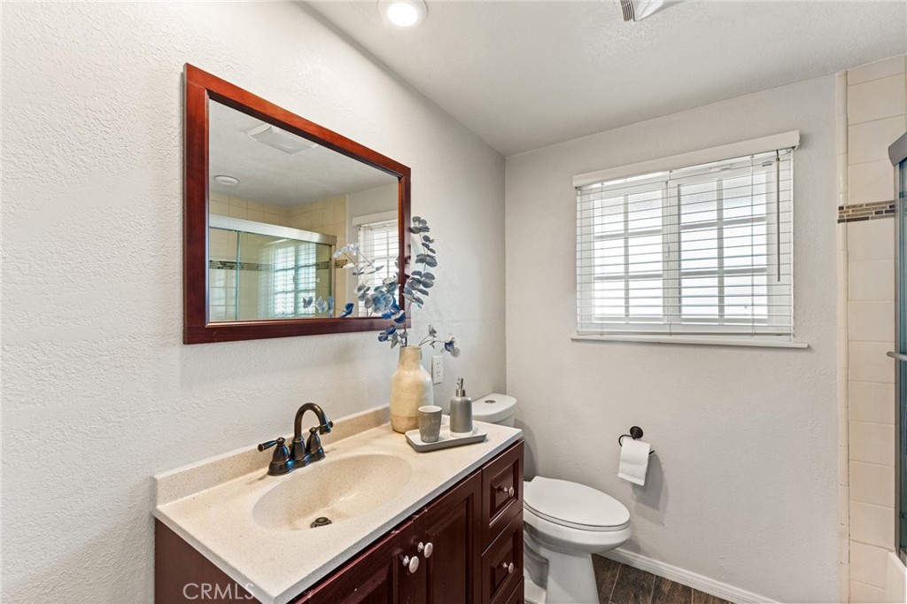538 E Riverview, Orange CA 92865 - photo 44
