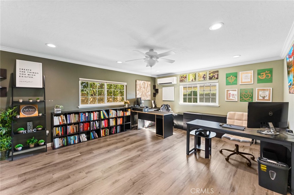 538 E Riverview, Orange CA 92865 - photo 46