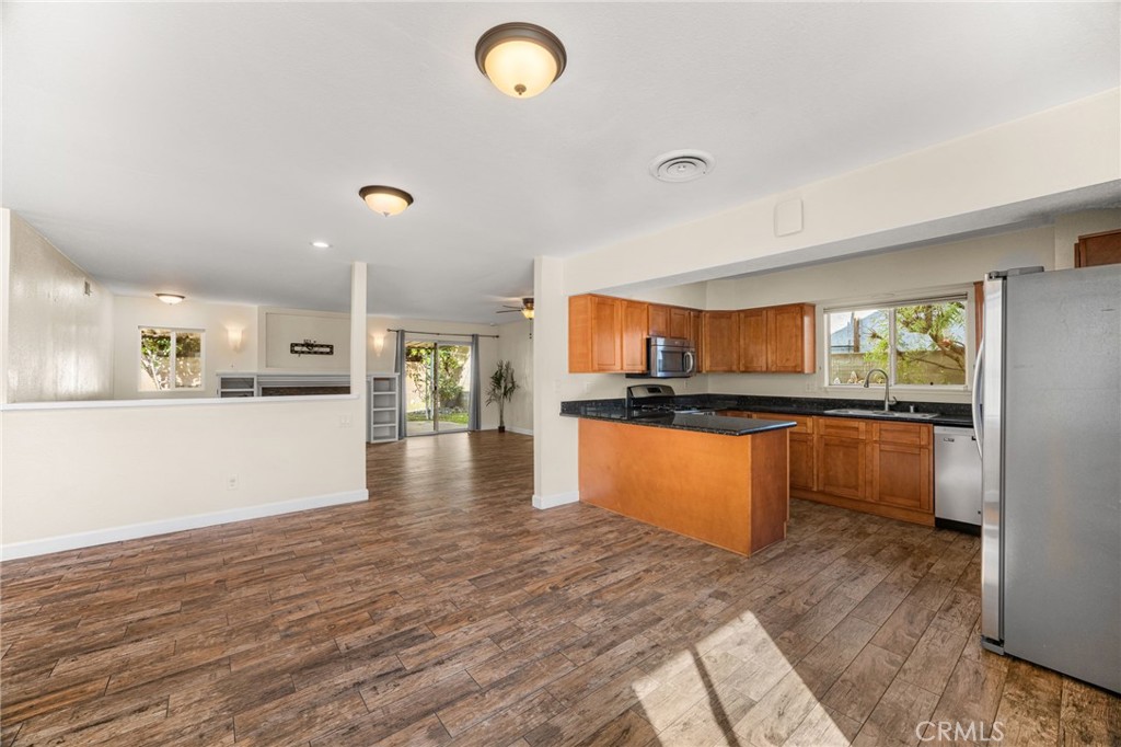 544 N Heatherstone, Orange CA 92869 - photo 14