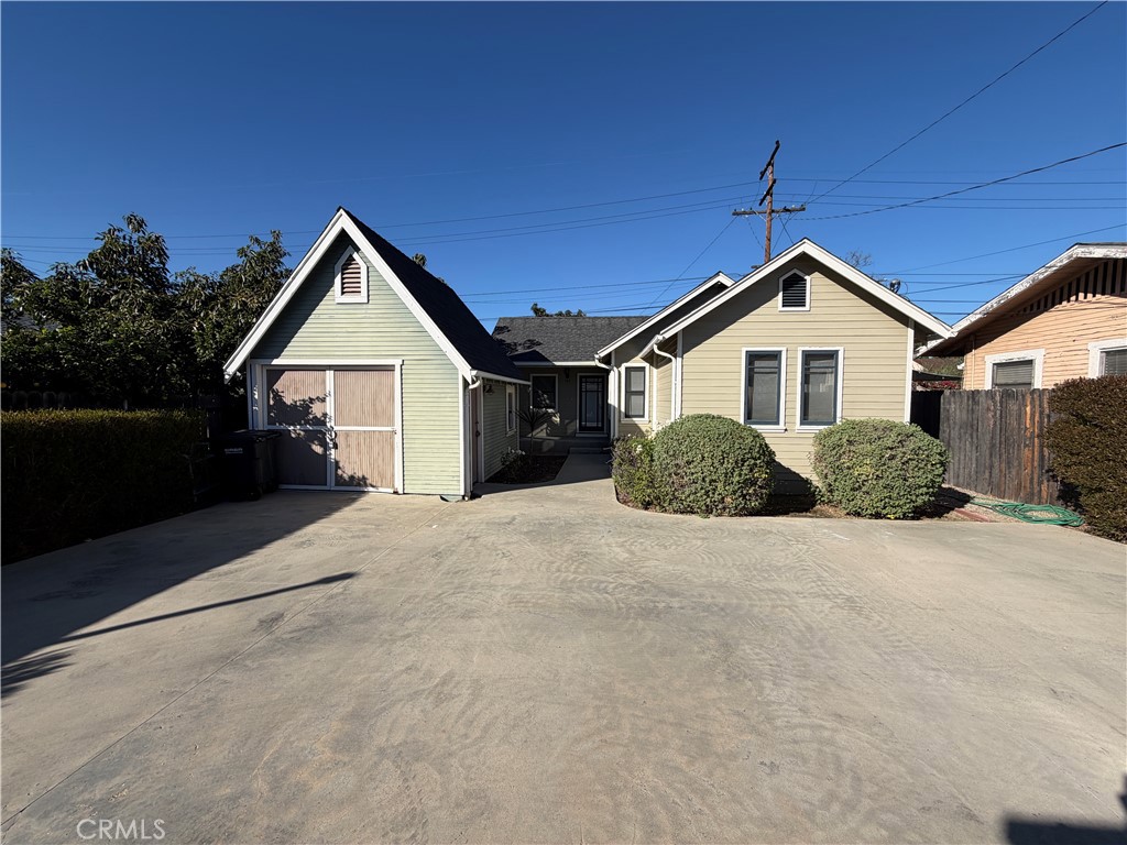 547 E Jefferson, Orange CA 92866 - photo 1