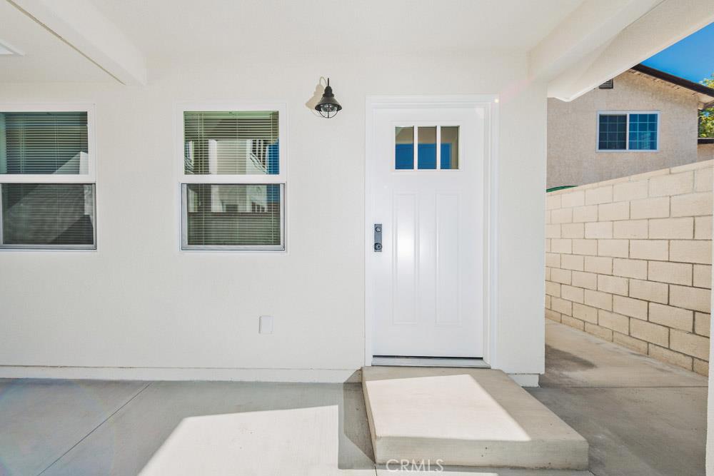 FRONT ENTRY - 547 N Olive Street, Orange CA 92867 - photo 1