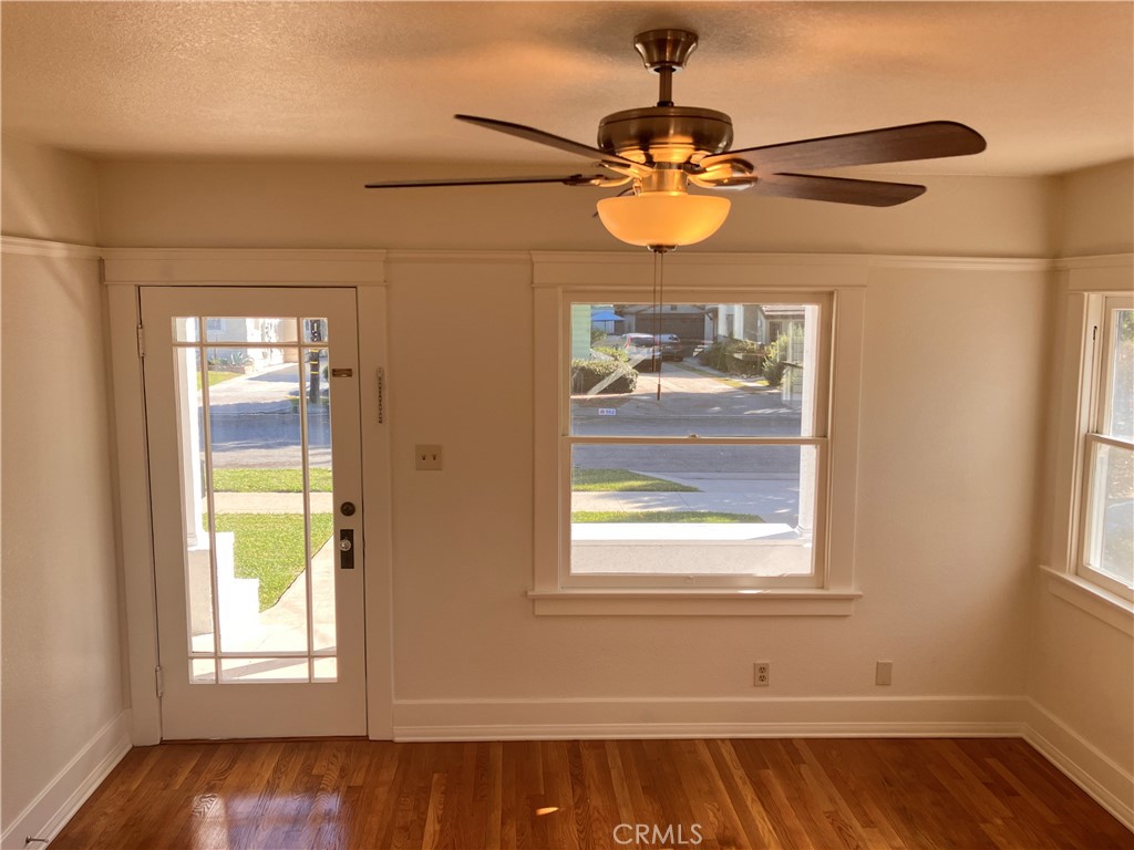 551 E Van Bibber Avenue, Orange CA 92866 - photo 3