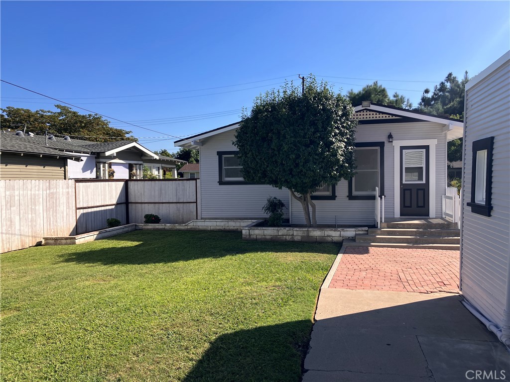 551 E Van Bibber Avenue, Orange CA 92866 - photo 22