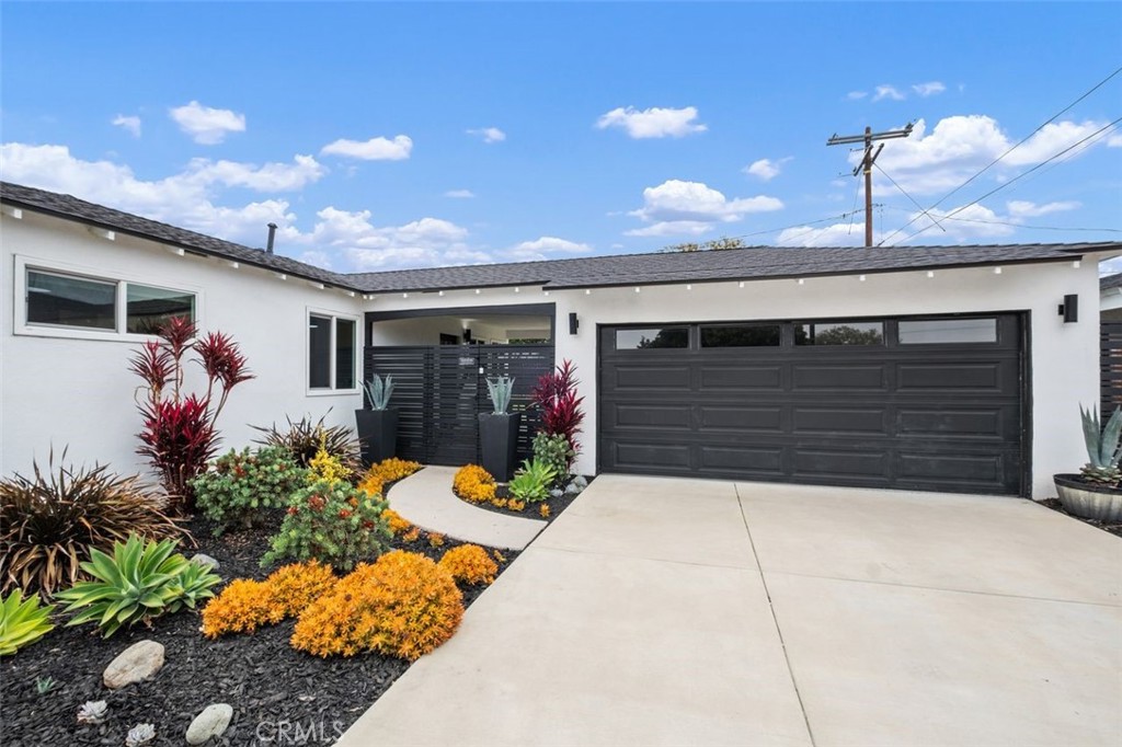 557 S Rosalind, Orange CA 92869 - photo 1
