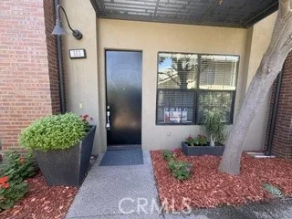 563 W Maple Avenue, Orange