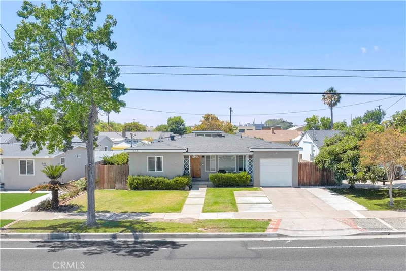 570 N Cambridge, Orange, CA 92867