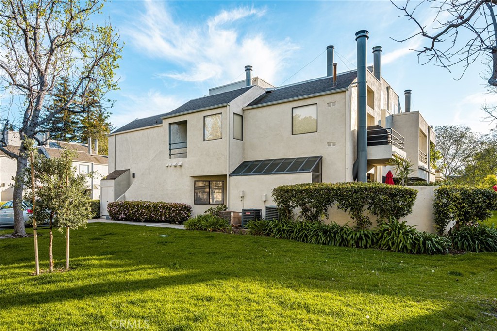 5744 E Creekside 37, Orange CA 92869 - photo 1