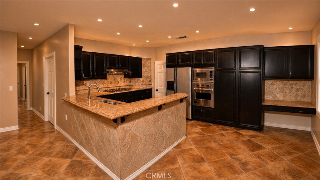 5807 E Sandstone Ct, Orange CA 92869 - photo 2