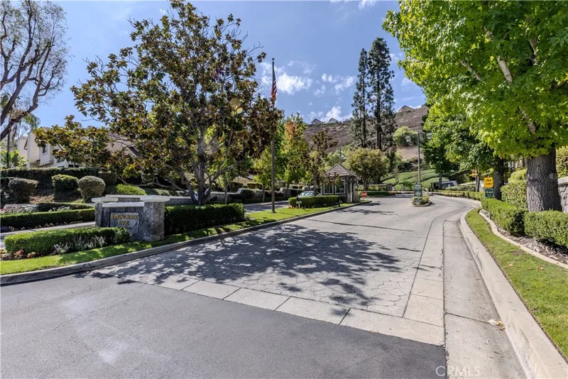 5931 E Rocking Horse Way 31, Orange, CA 92869