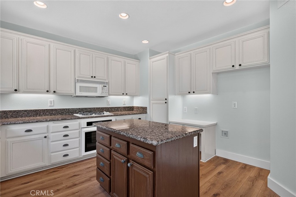 6031 E Hummingbird Court, Orange CA 92869 - photo 20