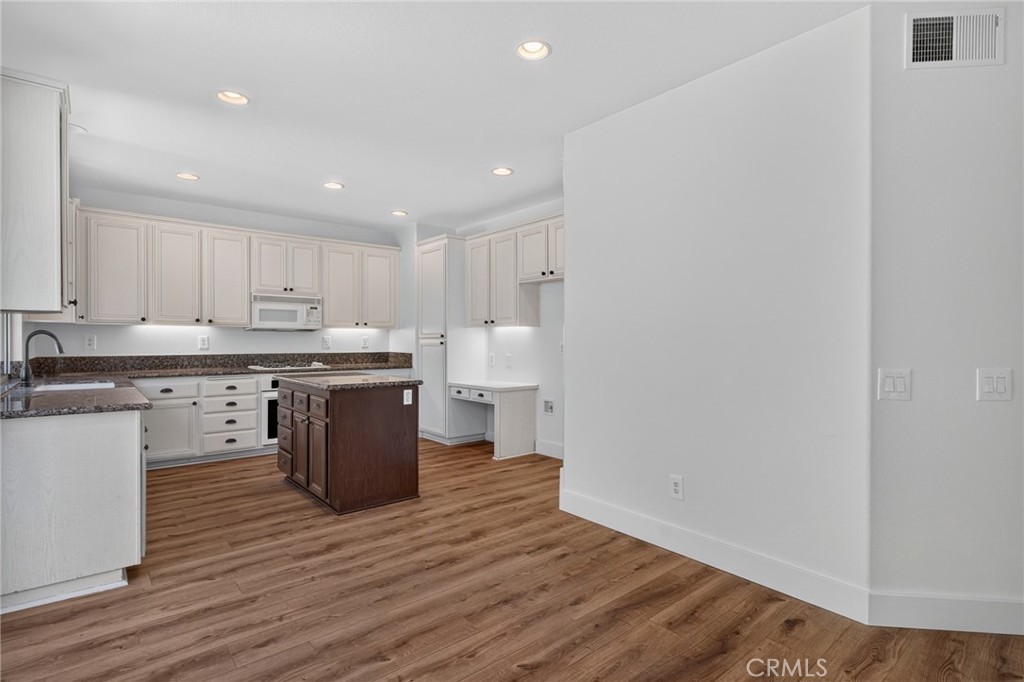 6031 E Hummingbird Court, Orange CA 92869 - photo 22